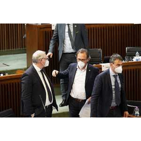 Mauro Di Bert (PrFvg/Ar) tra i leghisti Mauro Bordin e Luca Boschetti - Mauro Di Bert (PrFvg/Ar) tra i leghisti Mauro Bordin e Luca Boschetti