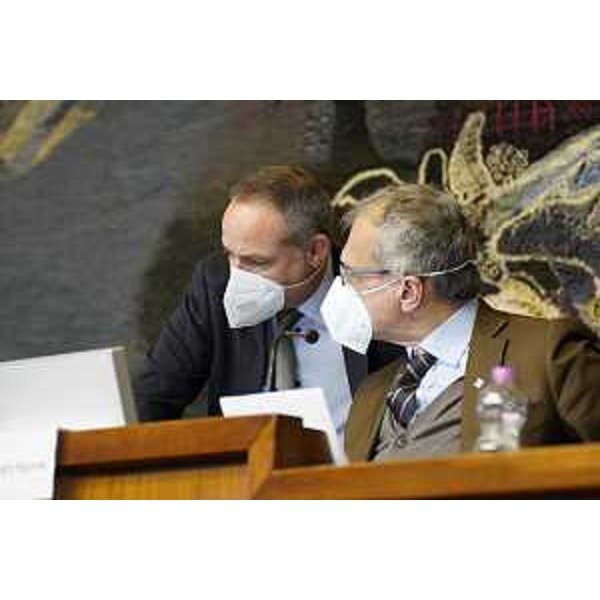 Giuseppe Nicoli (FI) e il presidente del Cr Fvg, Piero Mauro Zanin - Giuseppe Nicoli (FI) e il presidente del Cr Fvg, Piero Mauro Zanin