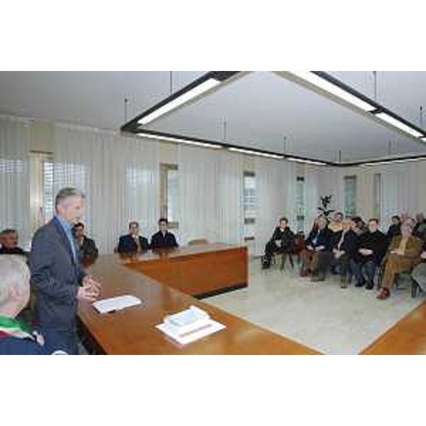 Il Presidente della Regione incontra il Sindaco, la Giunta e i Consiglieri comunali di Mariano del Friuli, nella sede municipale. (Mariano del Friuli 28/02/08)