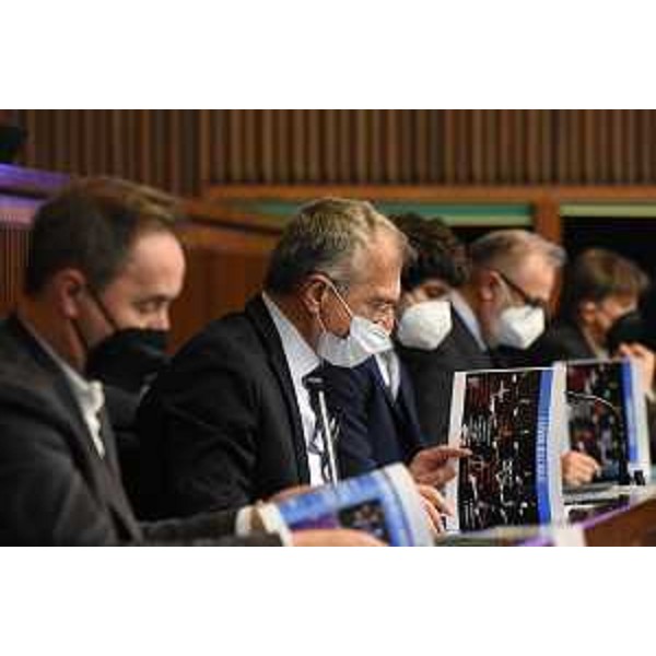 Il presidente del Cr Fvg, piero Mauro Zanin, nel corso della conferenza stampa - Il presidente del Cr Fvg, piero Mauro Zanin, nel corso della conferenza stampa