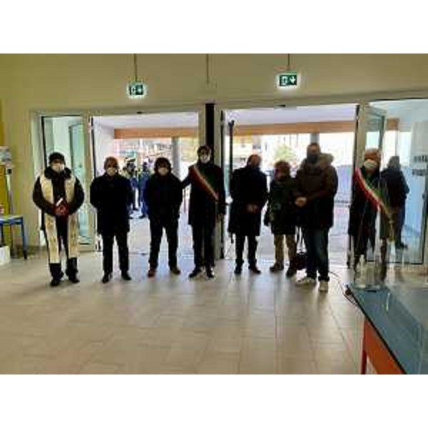 L'inaugurazione delle nuova Scuola primaria di Fanna. - L'inaugurazione delle nuova Scuola primaria di Fanna.