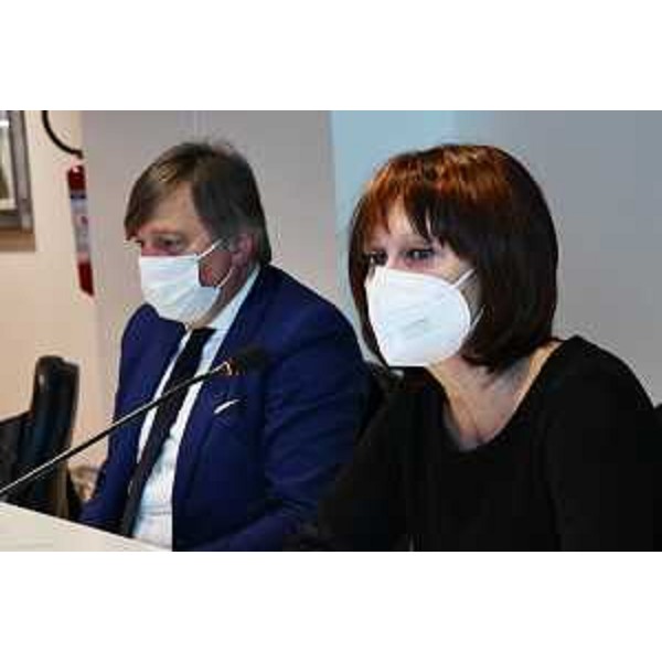 L'assessore regionale al Lavoro, formazione, istruzione, ricerca, università e famiglia, Alessia Rosolen, alla presentazione del 'recruiting day' per 171 posti di lavoro nel pordenonese. - L'assessore regionale al Lavoro, formazione, istruzione, ricerca, università e famiglia, Alessia Rosolen, alla presentazione del 'recruiting day' per 171 posti di lavoro nel pordenonese.