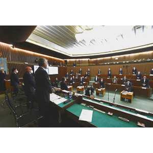 Il minuto di silenzio in aula per commemorare il Giorno della Memoria - Il minuto di silenzio in aula per commemorare il Giorno della Memoria