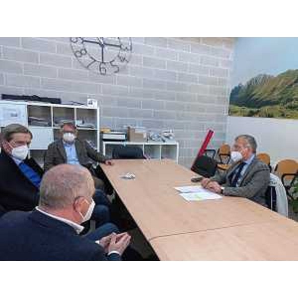 Il presidente del Consiglio regionale, Piero Mauro Zanin, durante l'incontro con l'Associazione Allevatori del Fvg a Codroipo - Il presidente del Consiglio regionale, Piero Mauro Zanin, durante l'incontro con l'Associazione Allevatori del Fvg a Codroipo