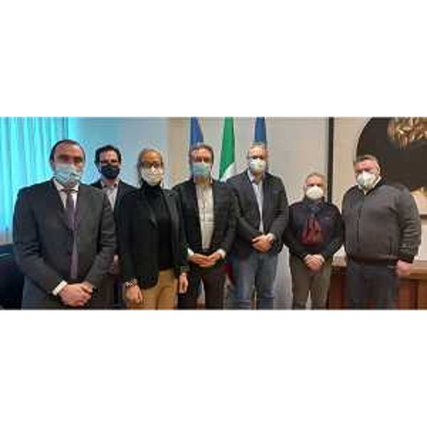 Mauro Bordin e Diego Bernardis (Lega) con i sindaci e l'assessore Graziano Pizzimenti - Mauro Bordin e Diego Bernardis (Lega) con i sindaci e l'assessore Graziano Pizzimenti