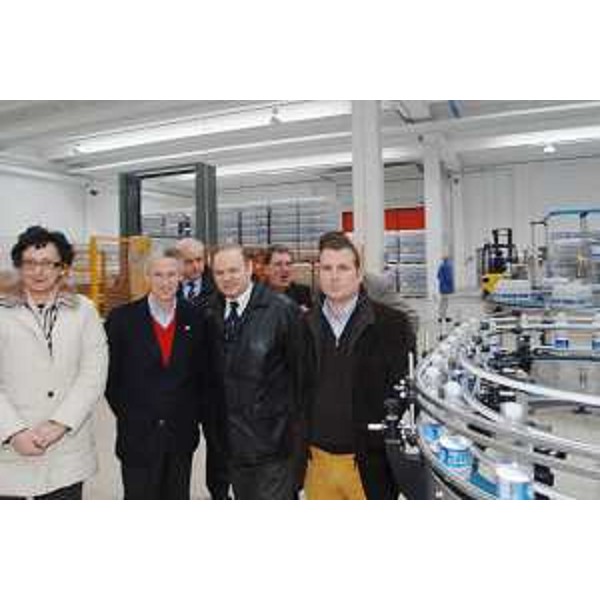 Il Presidente e il Vicepresidente della Regione visitano lo stabilimento dell'acqua Dolomia a Cimolais. (Cimolais 21/03/08)