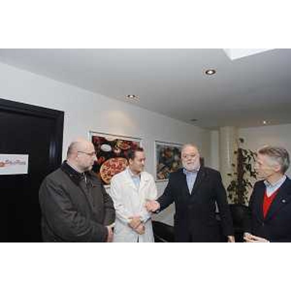 Il Presidente della Regione e l'Assessore regionale alle Attività produttive visitano uno stabilimento produttivo a Meduno. (Meduno 21/03/08)