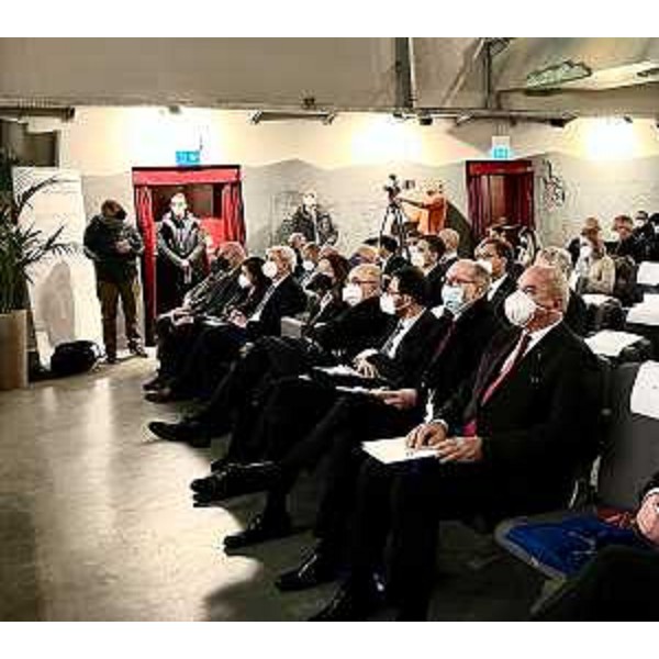 Il vicegovernatore con delega alla Salute del Friuli Venezia Giulia, Riccardo Riccardi, al teatro Miela. - Il vicegovernatore con delega alla Salute del Friuli Venezia Giulia, Riccardo Riccardi, al teatro Miela.