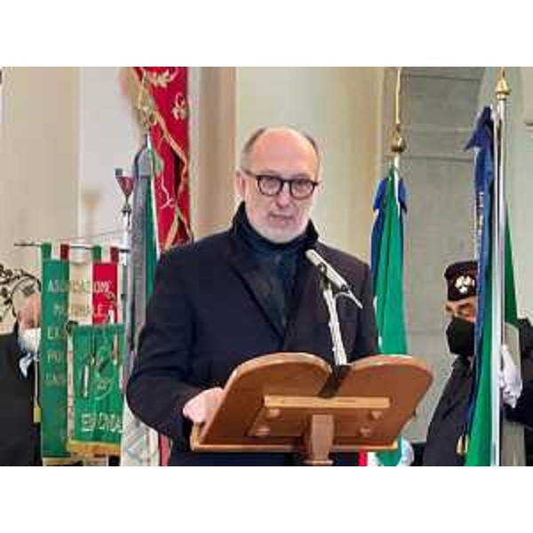 Il vicegovernatore della Regione, Riccardo Riccardi,nel corso del'intervento a Canebola di Faedis - Il vicegovernatore della Regione, Riccardo Riccardi,nel corso del'intervento a Canebola di Faedis