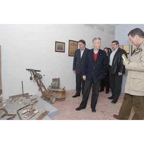 Il Presidente della Regione visita il Museo del Lavoro e dell'Emigrazione a Cavasso Nuovo. (Cavasso Nuovo 21/03/08)