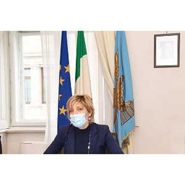 L'assessore alle Finanze Barbara Zilli - L'assessore alle Finanze Barbara Zilli