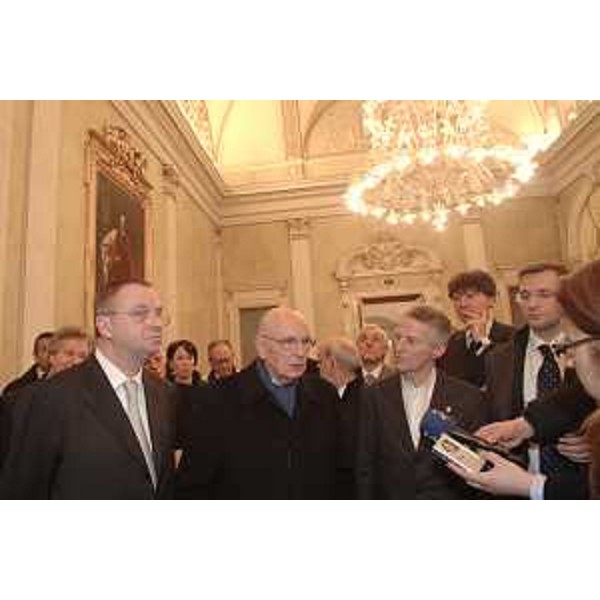 Il Presidente della Repubblica Giorgio Napolitano accolto nel Palazzo della Regione a Trieste dal Presidente della Regione e dal Presidente del Consiglio regionale. (Trieste 27/03/08)