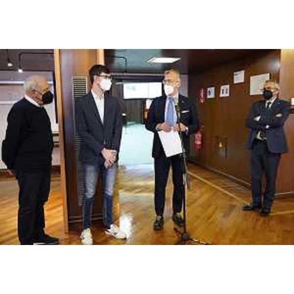 Il presidente Giovanni Mezzarobba, Daniele Gobbo, il presidente Piero Mauro Zanin, il consigliere regionale Ivo Moras. - Il presidente Giovanni Mezzarobba, Daniele Gobbo, il presidente Piero Mauro Zanin, il consigliere regionale Ivo Moras.