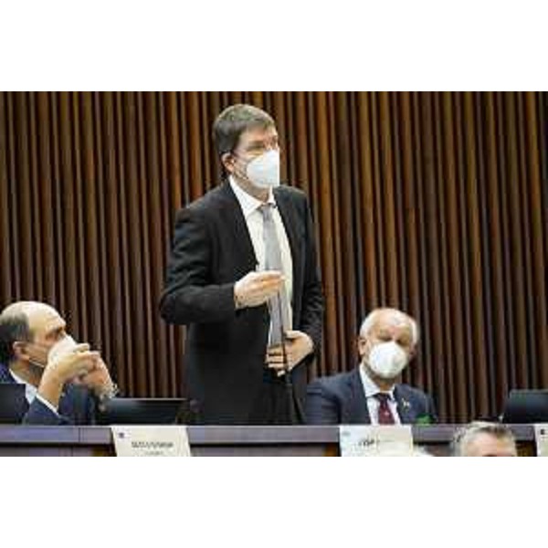 Andrea Ussai (M5S) - Andrea Ussai (M5S)