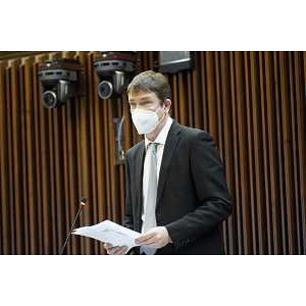 Andrea Ussai (M5S) - Andrea Ussai (M5S)