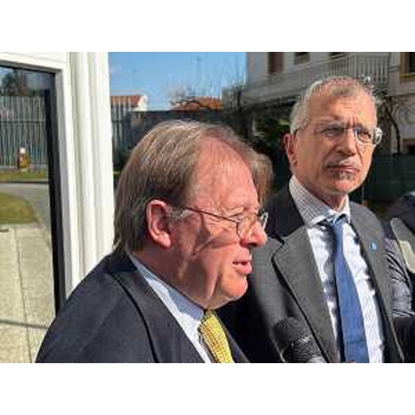 Il presidente del Cr Fvg, Piero Mauro Zanin, insieme al Garante, Franco Corleone - Il presidente del Cr Fvg, Piero Mauro Zanin, insieme al Garante, Franco Corleone