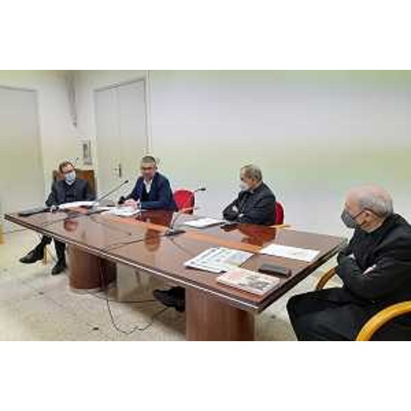 L'intervento dell'assessore ai corregionali all'estero Pierpaolo Roberti nel corso della conferenza stampa svoltasi nella sede della Diocesi Concordia-Pordenone - L'intervento dell'assessore ai corregionali all'estero Pierpaolo Roberti nel corso della conferenza stampa svoltasi nella sede della Diocesi Concordia-Pordenone