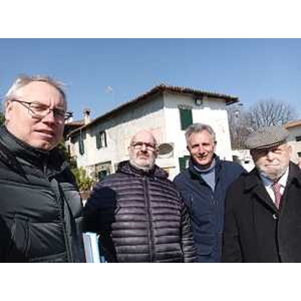 Mauro Bordin (Lega), insieme agli altri protagonisti della visita ad Aiello del Friuli - Mauro Bordin (Lega), insieme agli altri protagonisti della visita ad Aiello del Friuli