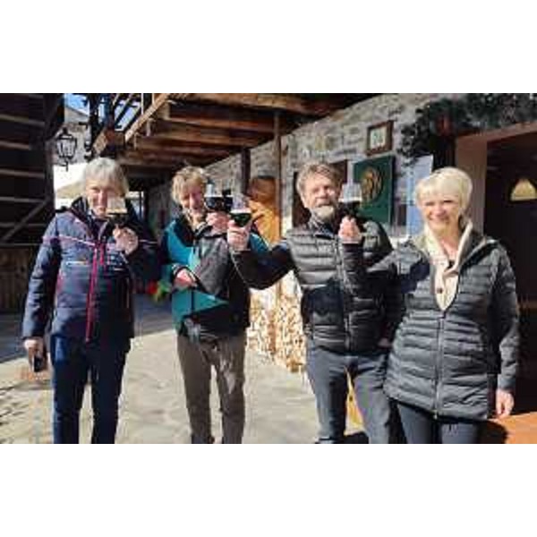 La visita dell'assessore regionale alle Attività produttive Sergio Emidio Bini alla Zahrebeer di Sauris - La visita dell'assessore regionale alle Attività produttive Sergio Emidio Bini alla Zahrebeer di Sauris