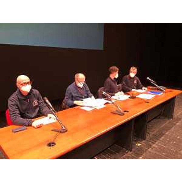 Il vicegovernatore Riccardo Riccardi (secondo da sinistra nella foto) alla Consulta plenaria di Protezione civile tenutasi ieri al teatro Giovanni da Udine - Il vicegovernatore Riccardo Riccardi (secondo da sinistra nella foto) alla Consulta plenaria di Protezione civile tenutasi ieri al teatro Giovanni da Udine