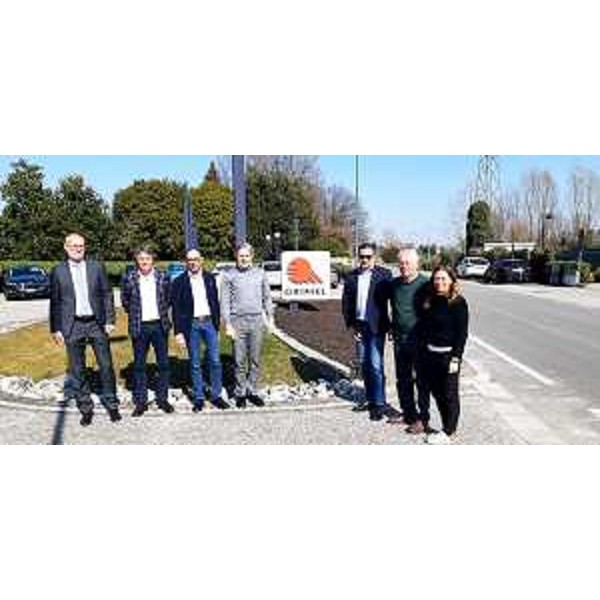 Al centro l'assessore regionale Sergio Emidio Bini - Al centro l'assessore regionale Sergio Emidio Bini