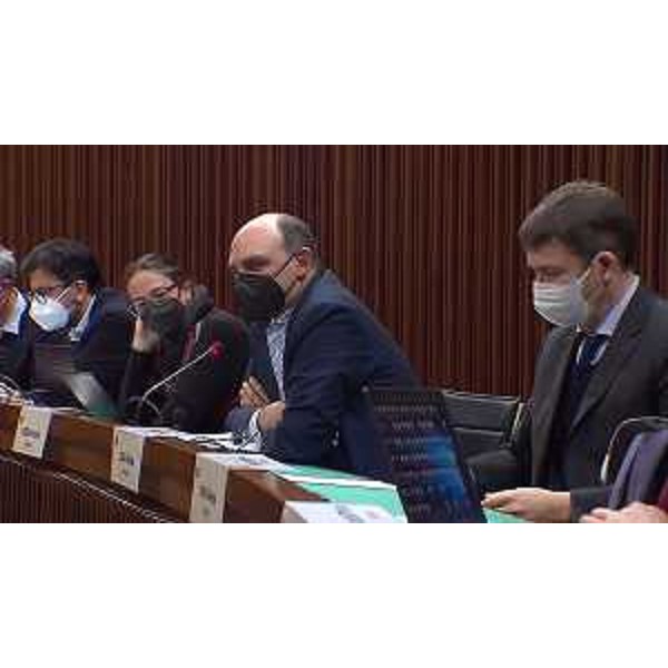 I banchi del Movimento Cinque Stelle durante la seduta di commissione - I banchi del Movimento Cinque Stelle durante la seduta di commissione