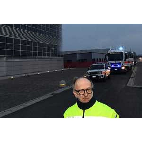 Il vicegovernatore della Regione con delega alla Protezione civile Riccardo Riccardi alla centrale operativa di Palmanova al momento della partenza volontari che compongono la colonna partita dei volontari per Michalovce, in Slovacchia, nei pressi del confine ucraino. - Il vicegovernatore della Regione con delega alla Protezione civile Riccardo Riccardi alla centrale operativa di Palmanova al momento della partenza volontari che compongono la colonna partita dei volontari per Michalovce, in Slovacchia, nei pressi del confine ucraino.