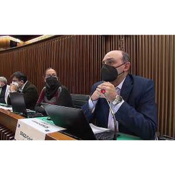 Cristian Sergo (M5S), primo da destra, accanto a Ilaria Dal Zovo e Mauro Capozzella - Cristian Sergo (M5S), primo da destra, accanto a Ilaria Dal Zovo e Mauro Capozzella