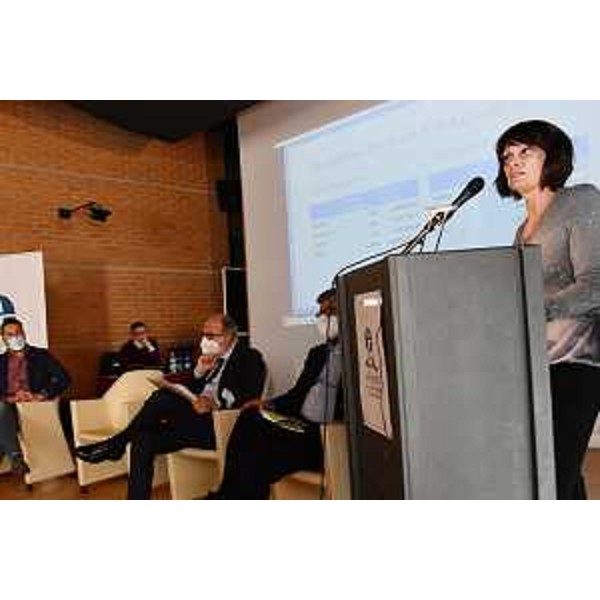 L'assessore regionale Alessia Rosolen - L'assessore regionale Alessia Rosolen