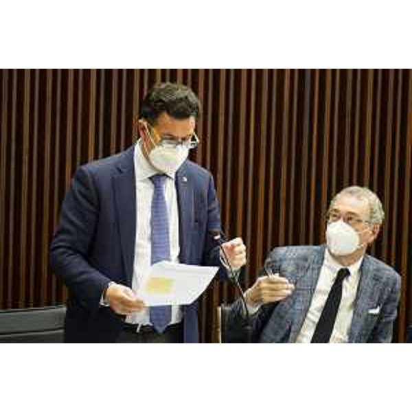Franco Iacop (Pd) accanto al collega dem Sergio Bolzonello - Franco Iacop (Pd) accanto al collega dem Sergio Bolzonello