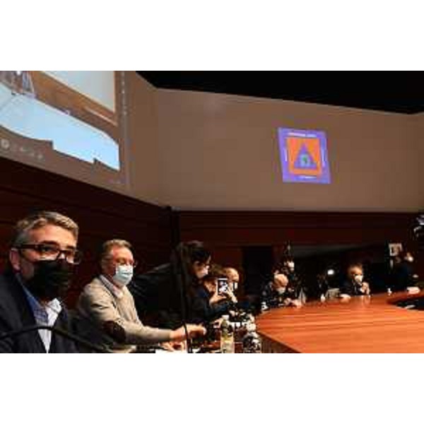 Roberti e Pizzimenti in primo piano - Roberti e Pizzimenti in primo piano