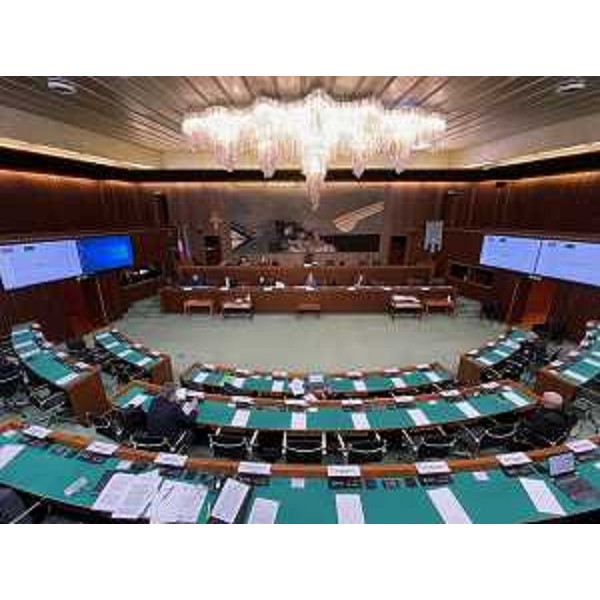 La VI Commissione riunita a Trieste nell'aula consiliare - La VI Commissione riunita a Trieste nell'aula consiliare