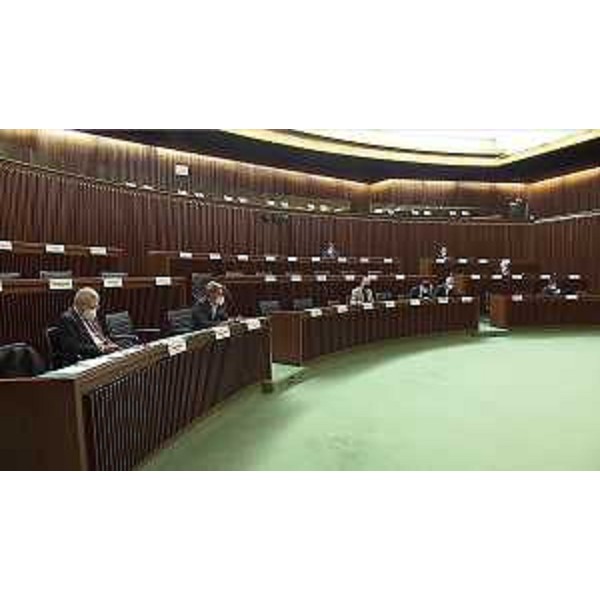 La VI Commissione consiliare riunita in aula - La VI Commissione consiliare riunita in aula