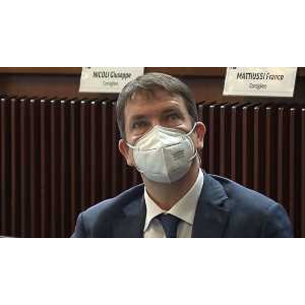 Andrea Ussai (M5S) - Andrea Ussai (M5S)