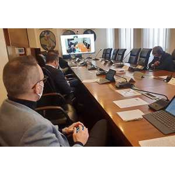 I componenti delI'Ufficio di presidenza durante la relazione di Michele Penta - I componenti delI'Ufficio di presidenza durante la relazione di Michele Penta 