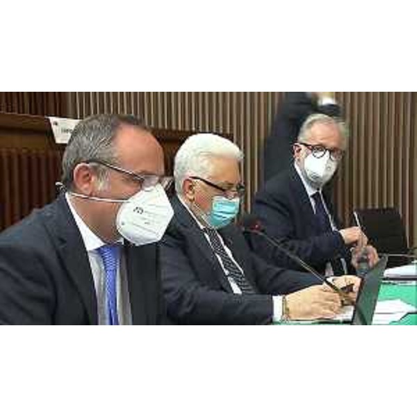 Da sinistra, Giuseppe Nicoli (FI) accanto al collega di gruppo Franco Mattiussi e a Emanuele Zanon (Futura) - Da sinistra, Giuseppe Nicoli (FI) accanto al collega di gruppo Franco Mattiussi e a Emanuele Zanon (Futura)