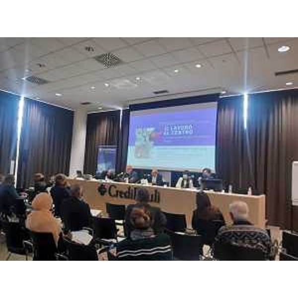 L'assemblea di Confcooperative - Lavoro e servizi Fvg - L'assemblea di Confcooperative - Lavoro e servizi Fvg