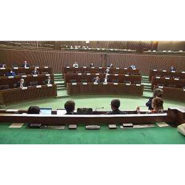 La IV Commissione riunita nell'aula consiliare - La IV Commissione riunita nell'aula consiliare