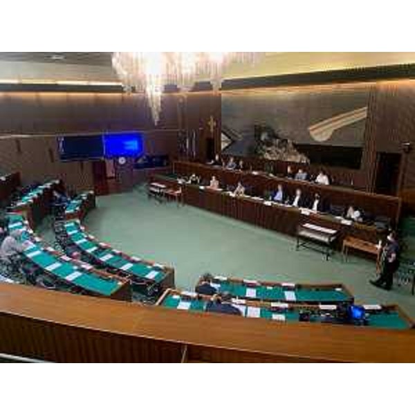 La seduta della IV Commisione - La seduta della IV Commisione 