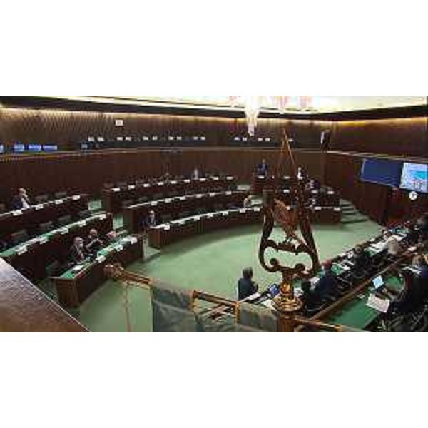 La III Commissione riunita nell'aula consiliare per le audizioni - La III Commissione riunita nell'aula consiliare per le audizioni