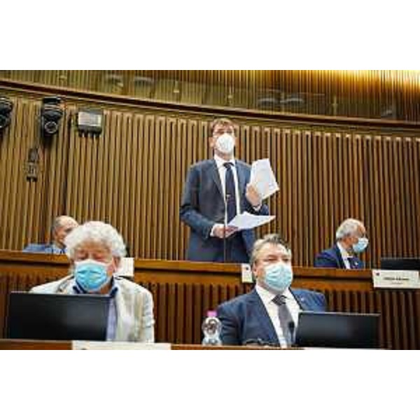 Interventi delle Opposizioni - Interventi delle Opposizioni