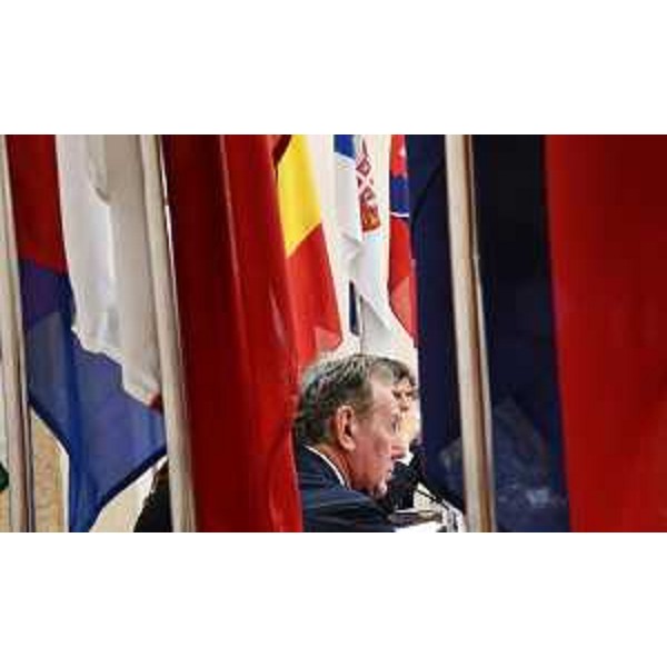 Lassessore regionale alla Difesa dellambiente, Fabio Scoccimarro, al convegno La transizione ecologica nei porti - Lassessore regionale alla Difesa dellambiente, Fabio Scoccimarro, al convegno La transizione ecologica nei porti