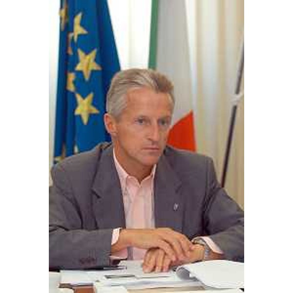 Riccardo Illy (Presidente Friuli Venezia Giulia) nella sede della Regione a Trieste. (Trieste 29/10/03)
