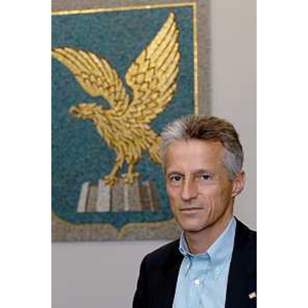 Riccardo Illy (Presidente Friuli Venezia Giulia) nella sede della Regione a Trieste. (Trieste 18/06/03)