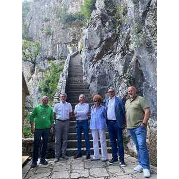 L'assessore regionale Gibelli assieme alle altre autorità - L'assessore regionale Gibelli assieme alle altre autorità