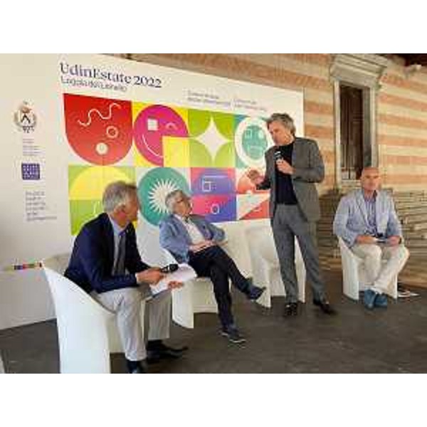 L'intervento dell'assessrore regionale alle Attività produttive Sergio Emidio Bini in occasione della presentazione di UdinEstate - L'intervento dell'assessrore regionale alle Attività produttive Sergio Emidio Bini in occasione della presentazione di UdinEstate