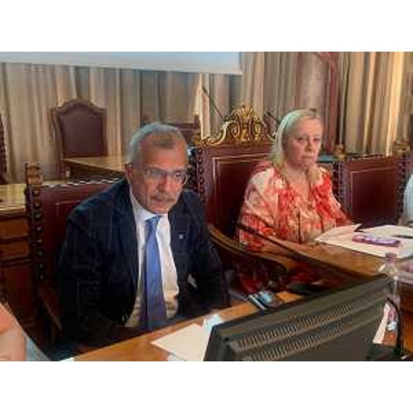 Piero Mauro Zanin, presidente Consiglio regionale Fvg; Dusy Marcolin, presidente Commissione regionale pari opportunità tra uomo e donna; - Piero Mauro Zanin, presidente Consiglio regionale Fvg; Dusy Marcolin, presidente Commissione regionale pari opportunità tra uomo e donna; 