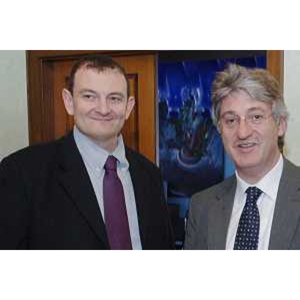 Renzo Tondo (Presidente Friuli Venezia Giulia) con il suo neo incaricato Portavoce Giorgio Carbonara, nella sede della Regione a Trieste. (Trieste 21/05/08) 
