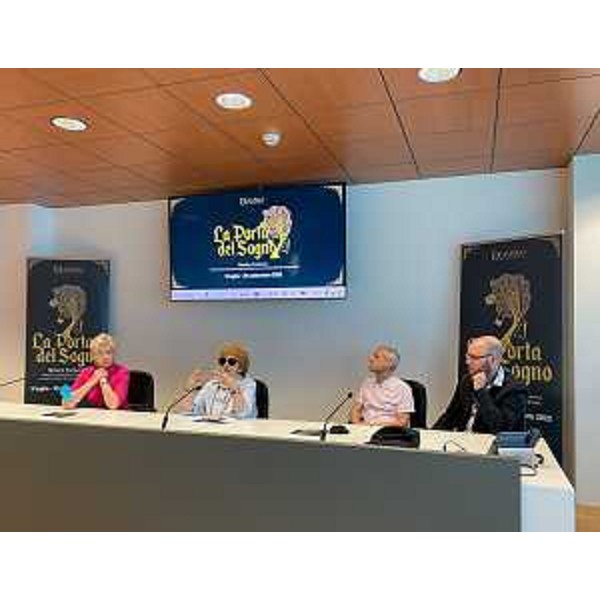 L'assessore regionale Tiziana Gibelli al centro della foto - L'assessore regionale Tiziana Gibelli al centro della foto