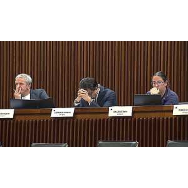 I consiglieri Bidoli (Patto), Capozzella (M5S), Dal Zavo (M5S) - I consiglieri Bidoli (Patto), Capozzella (M5S), Dal Zavo (M5S)